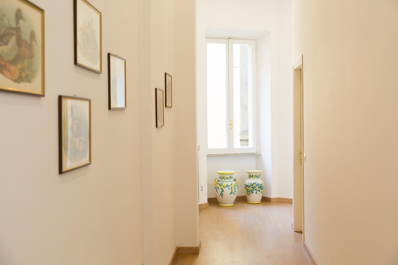 Prestigious Apartment Via Barberini Rome Extérieur photo