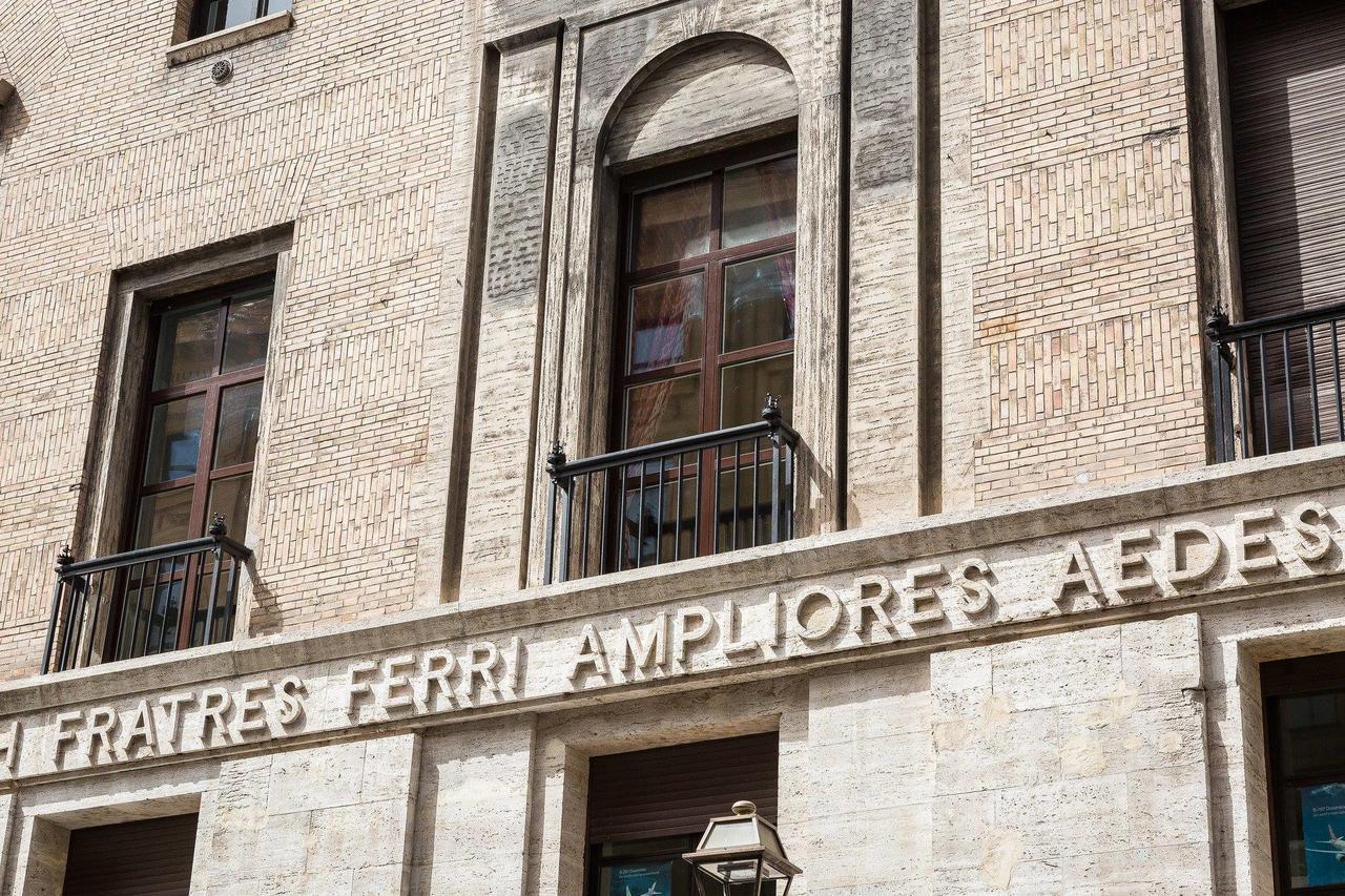 Prestigious Apartment Via Barberini Rome Extérieur photo