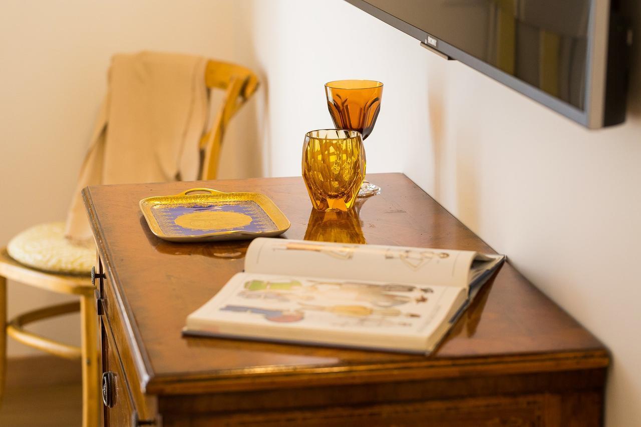 Prestigious Apartment Via Barberini Rome Extérieur photo