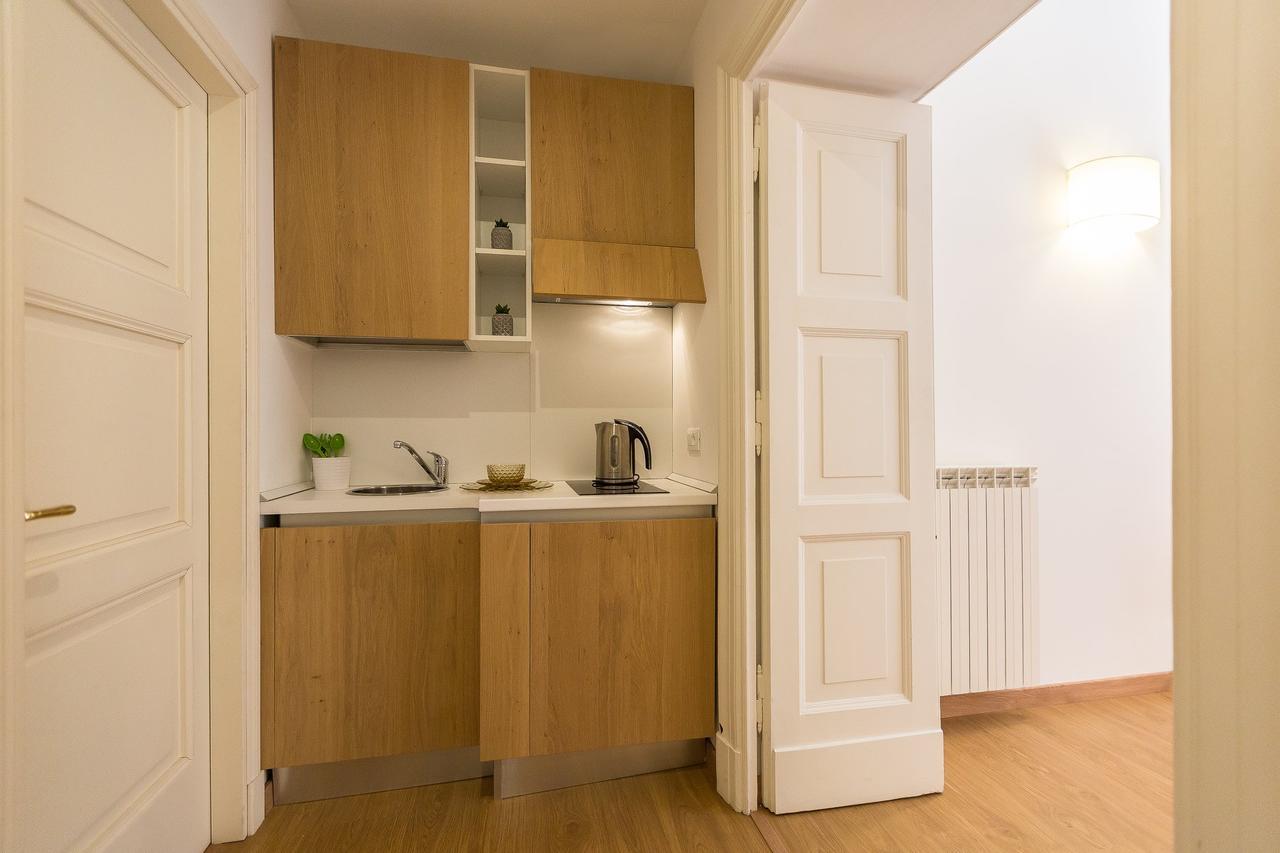 Prestigious Apartment Via Barberini Rome Extérieur photo
